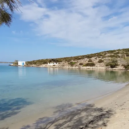 Villa Cycladic-style In Paros, With 2 Bedrooms, Shared Swimming Pool A *
